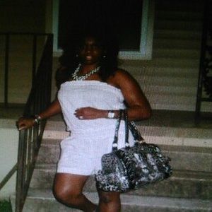 Meet your Posher, Vanessa